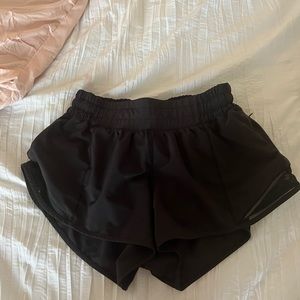 Lululemon hotty hot shorts